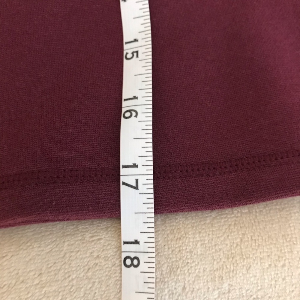 Athleta Mini Skirt - Size XS - Picture 10 of 11